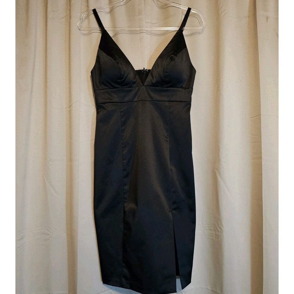 Guess Los Angeles Black Elegant Lined Evening Dress Gently Used Womens Size 4